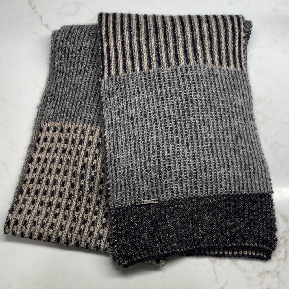 Kuna 100% Baby Alpaca Scarf | Gray Chunky Knit | Soft Luxury Winter Wrap